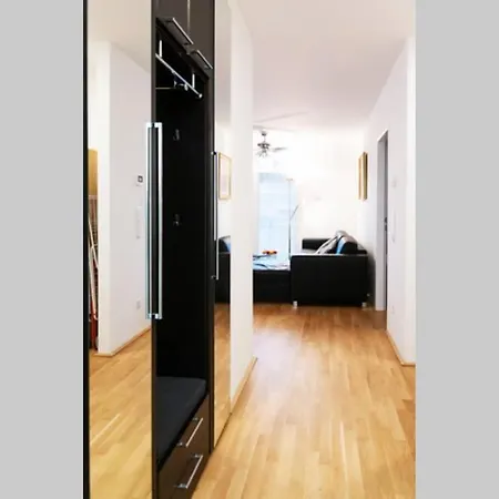 New, Quiet Flat Next To U1, Vic, Shopping Mall,... Vienna Exterior photo