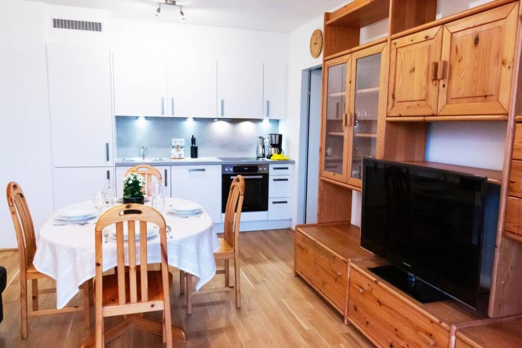New, Quiet Flat Next To U1, Vic, Shopping Mall,... * Wiedeń
