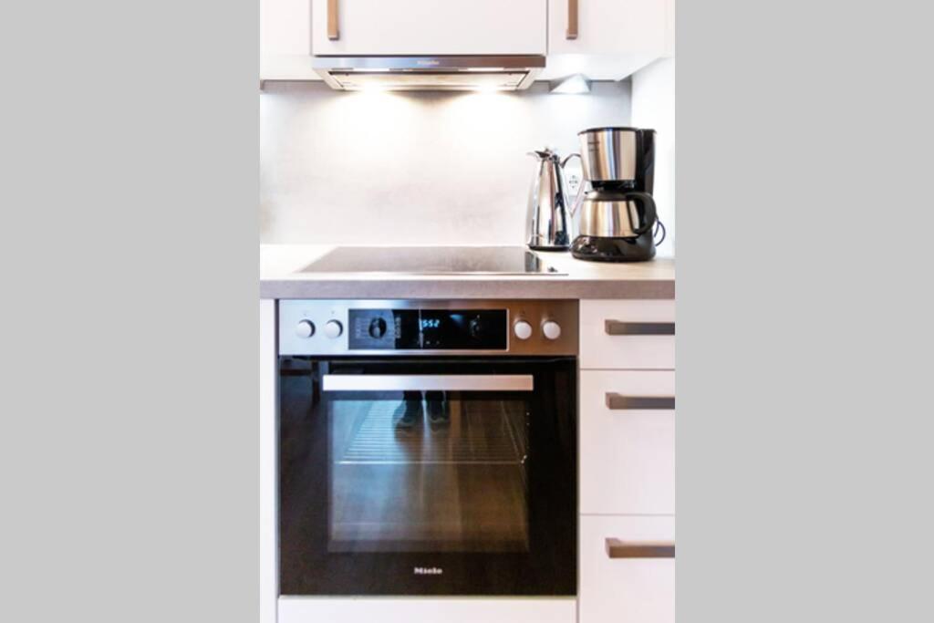 New, Quiet Flat Next To U1, Vic, Shopping Mall,... Wiedeń